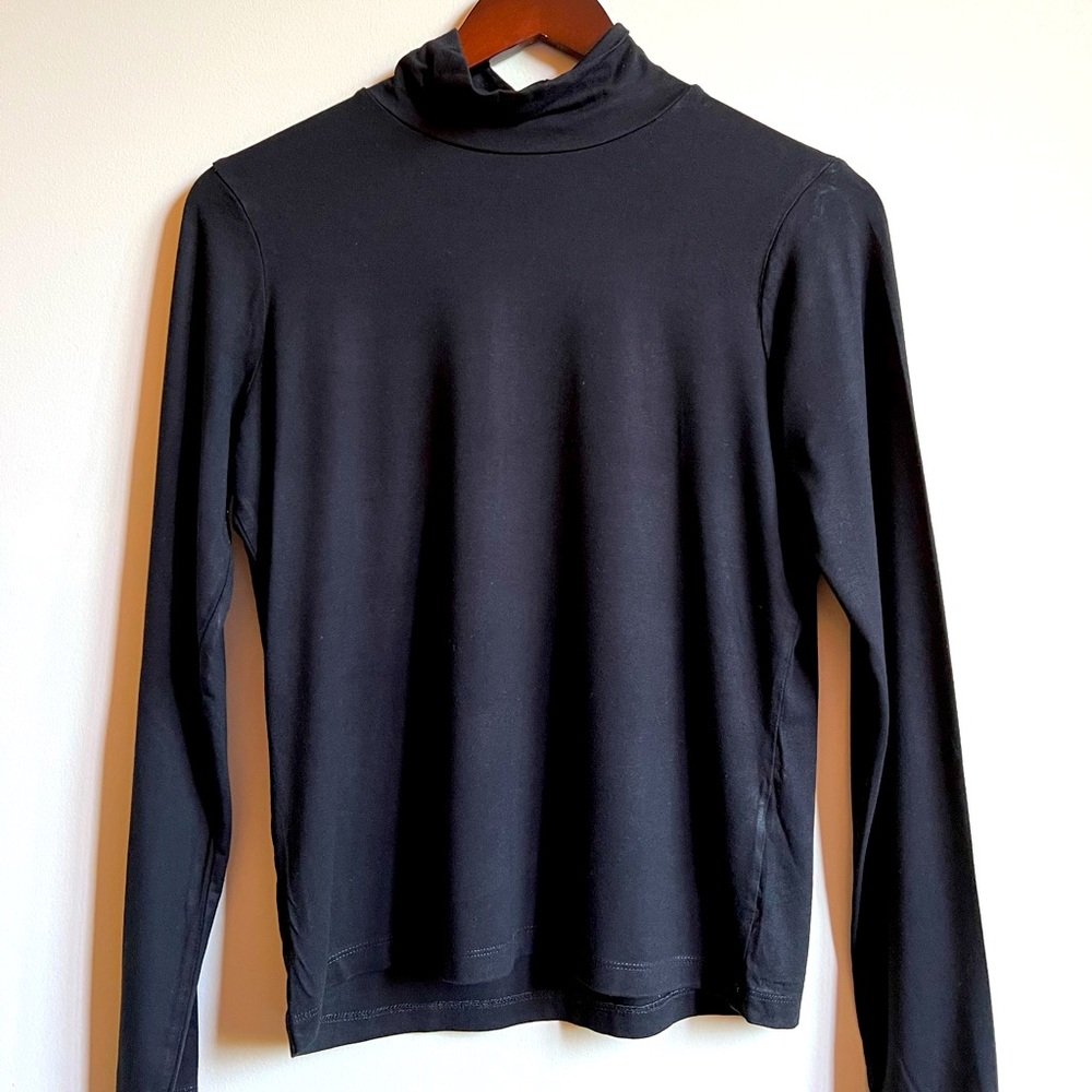 Essential Long Sleeve Turtleneck
